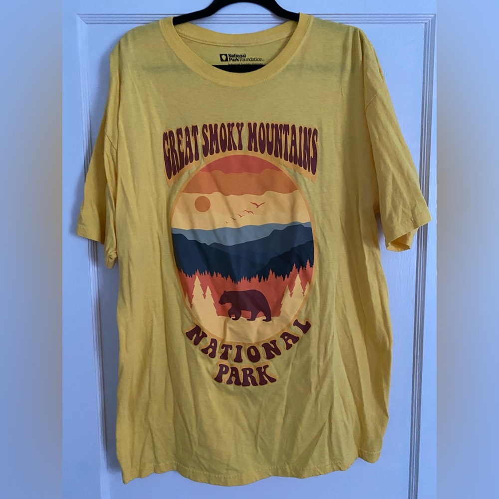 ⚡️ Great Smoky Mountains National Park graphic tee